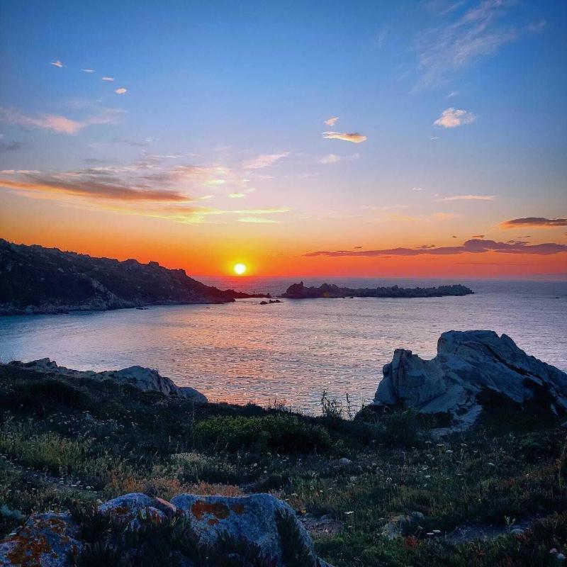 I Viaggi Di Ki Hotell Santa Teresa Gallura Exteriör bild